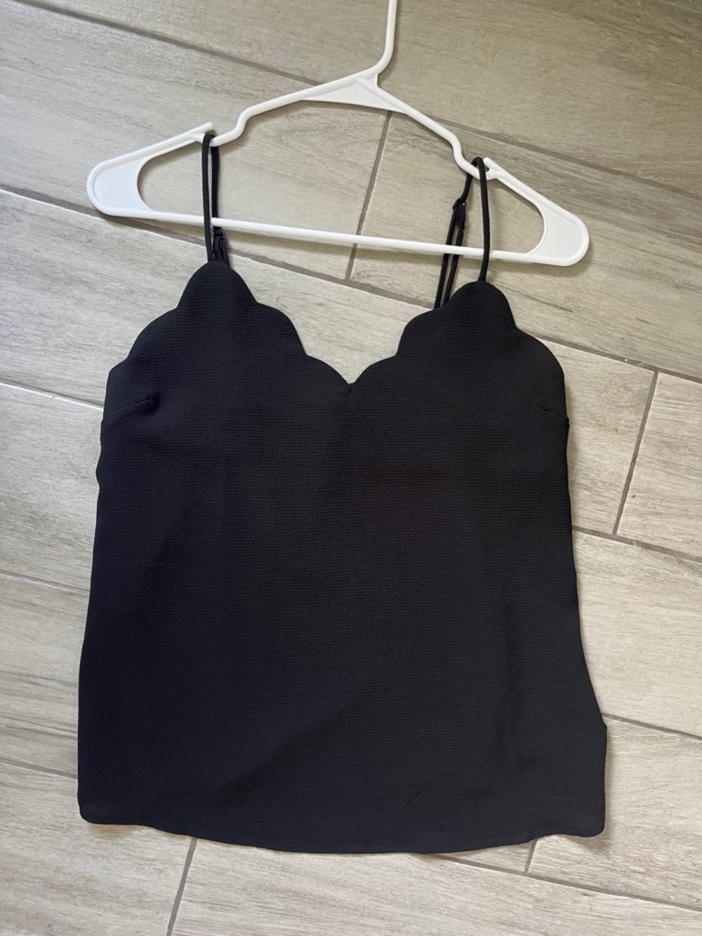 Black Scalloped Neck Camisole w/ adjustable straps - NWOT